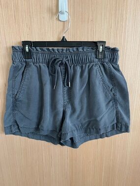 Loft shorts high waisted gray size medium